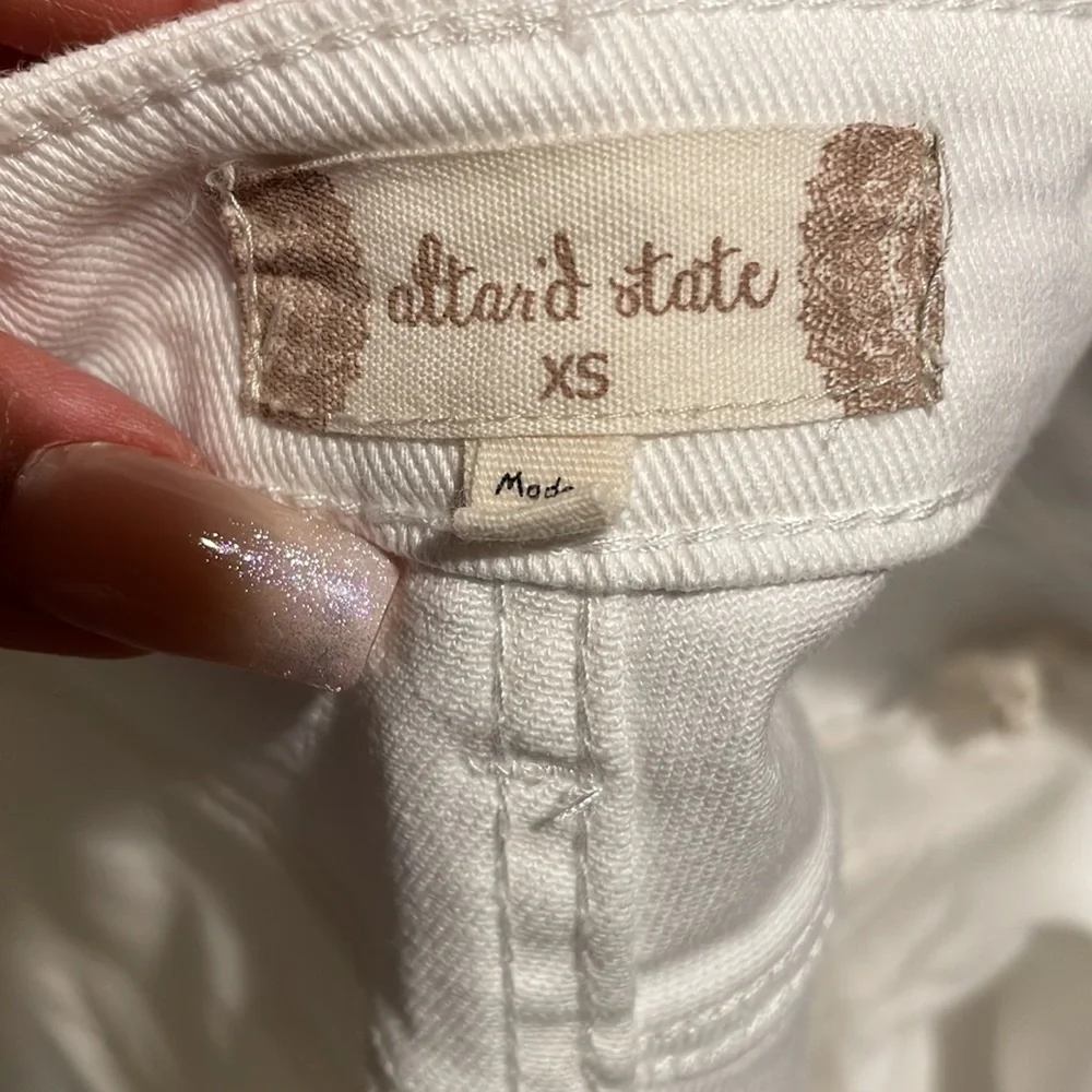 Altard State Fringe White Festival Rodeo Concert Shorts - Picture 9 of 9